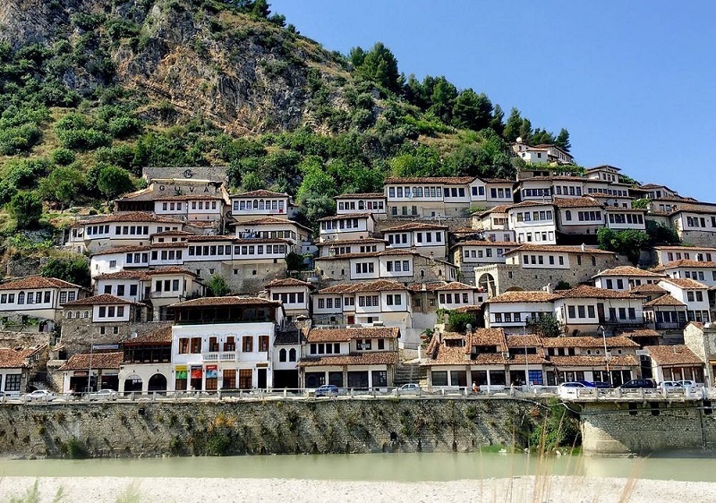 Berat is the city of a thousand windows in Albania. What to know about it?