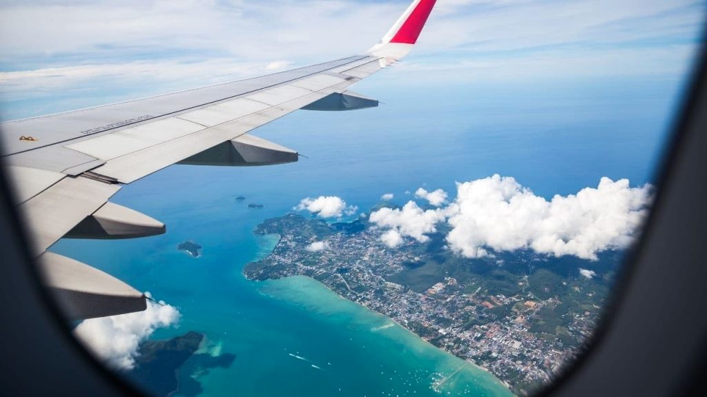 Overnight Flights To India: How To Find The Lowest Flight Tickets