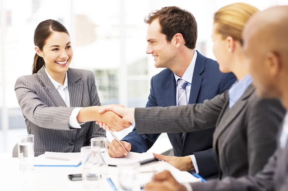 5 Great Reasons to Hire Canadian Immigration Consultants