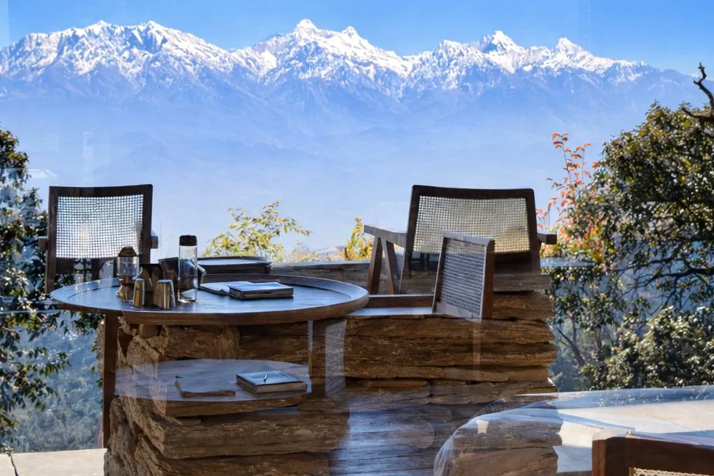 Popular mountain-view stays in Bir that add to the experience
